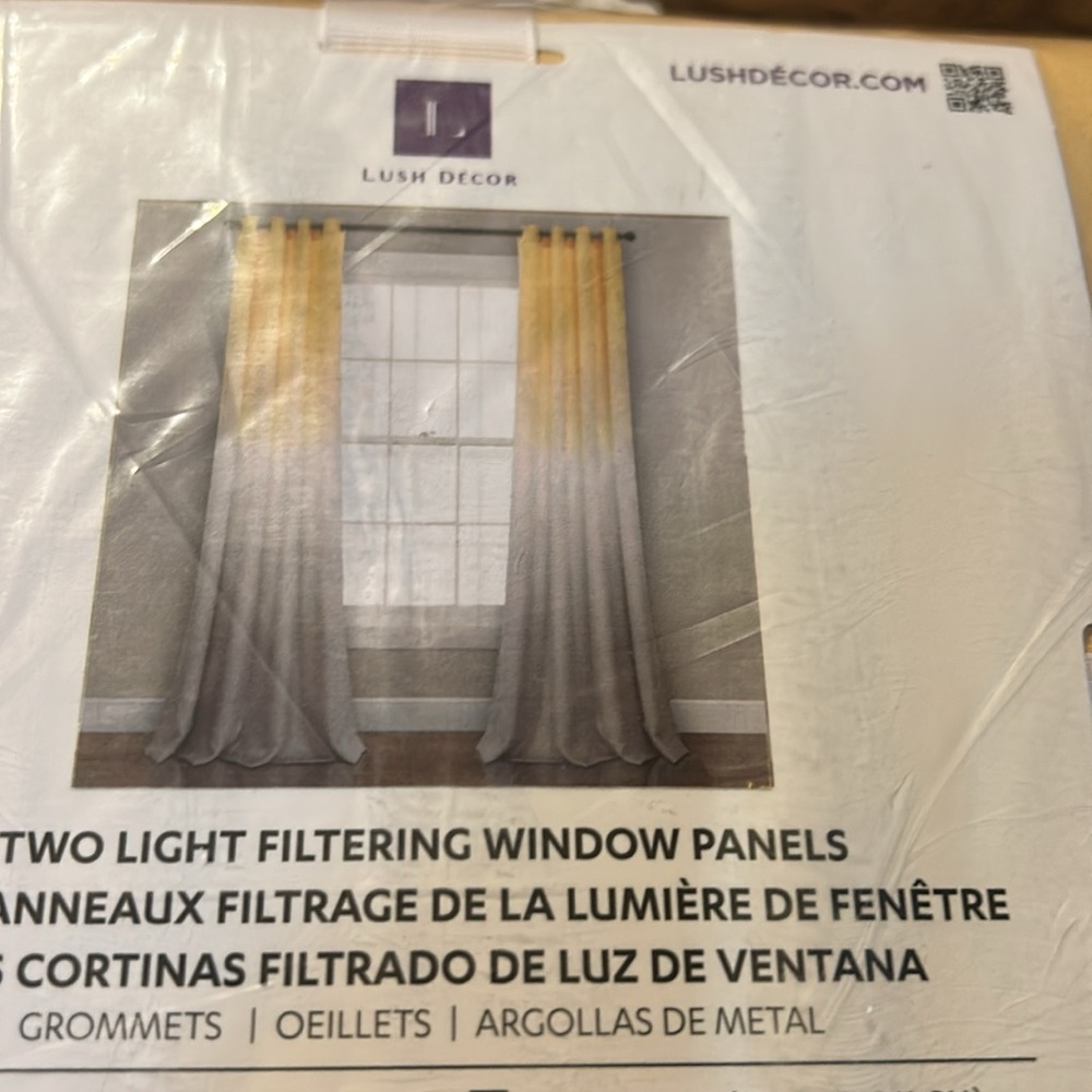 NWT Lush Decor Drapes 52x84 in.